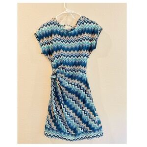 Donna Morgan crochet-overlay short sleeve dress with slip